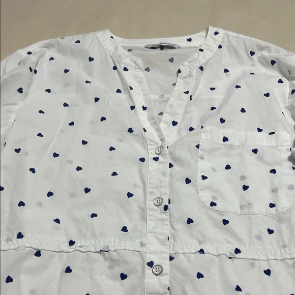 Esprit White Blouse with Navy Heart Accents - Picture 8 of 9